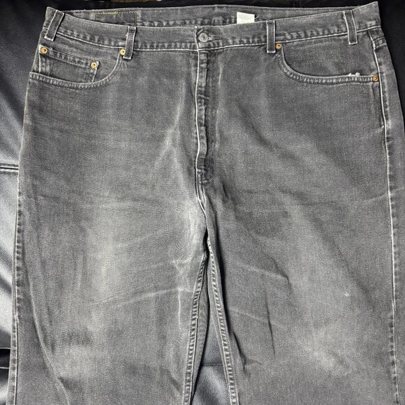 Levi's 550 Men's Straight Jeans Gray Denim Relaxed Fit 5-Pocket Design W44 L32 - Picture 3 of 16